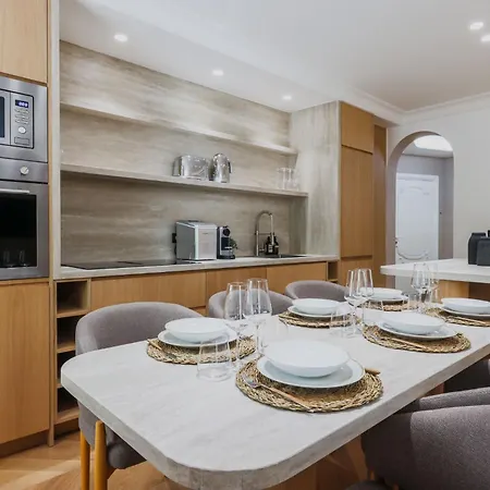 Exceptional Flat - 1bd 6p- Arc De Triomphe * Parigi