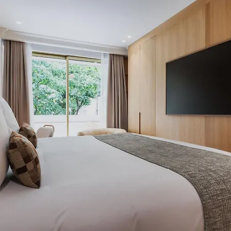 Exceptional Flat - 1bd 6p- Arc De Triomphe * Parigi